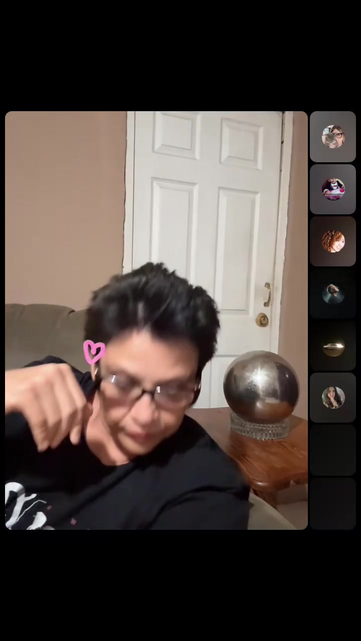 @Radonele 👽