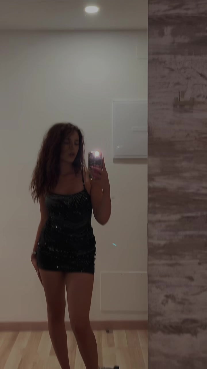 @elena