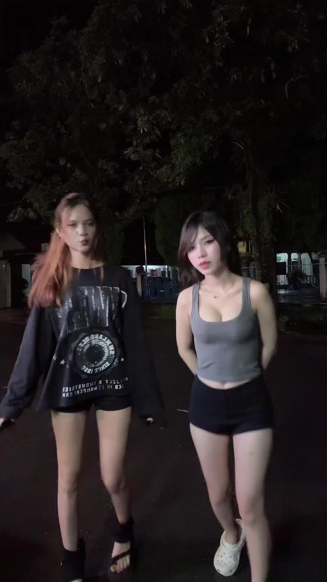 @ជុំទាវលីសា
