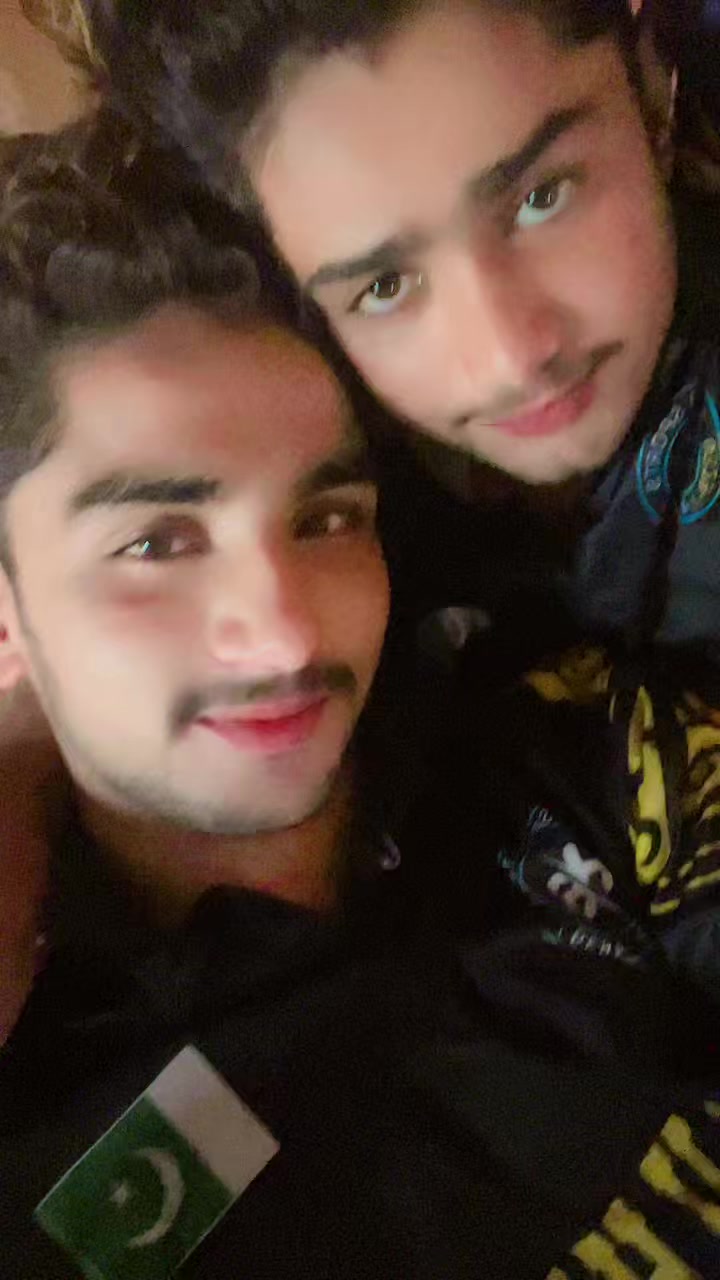 @🦅🥀AKLii_Hamzii❤️🩹