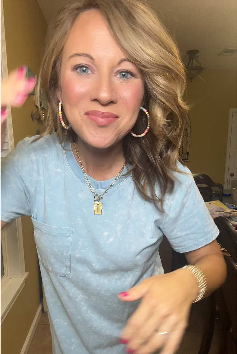 @Britney | Teacher+Mama+ Wife