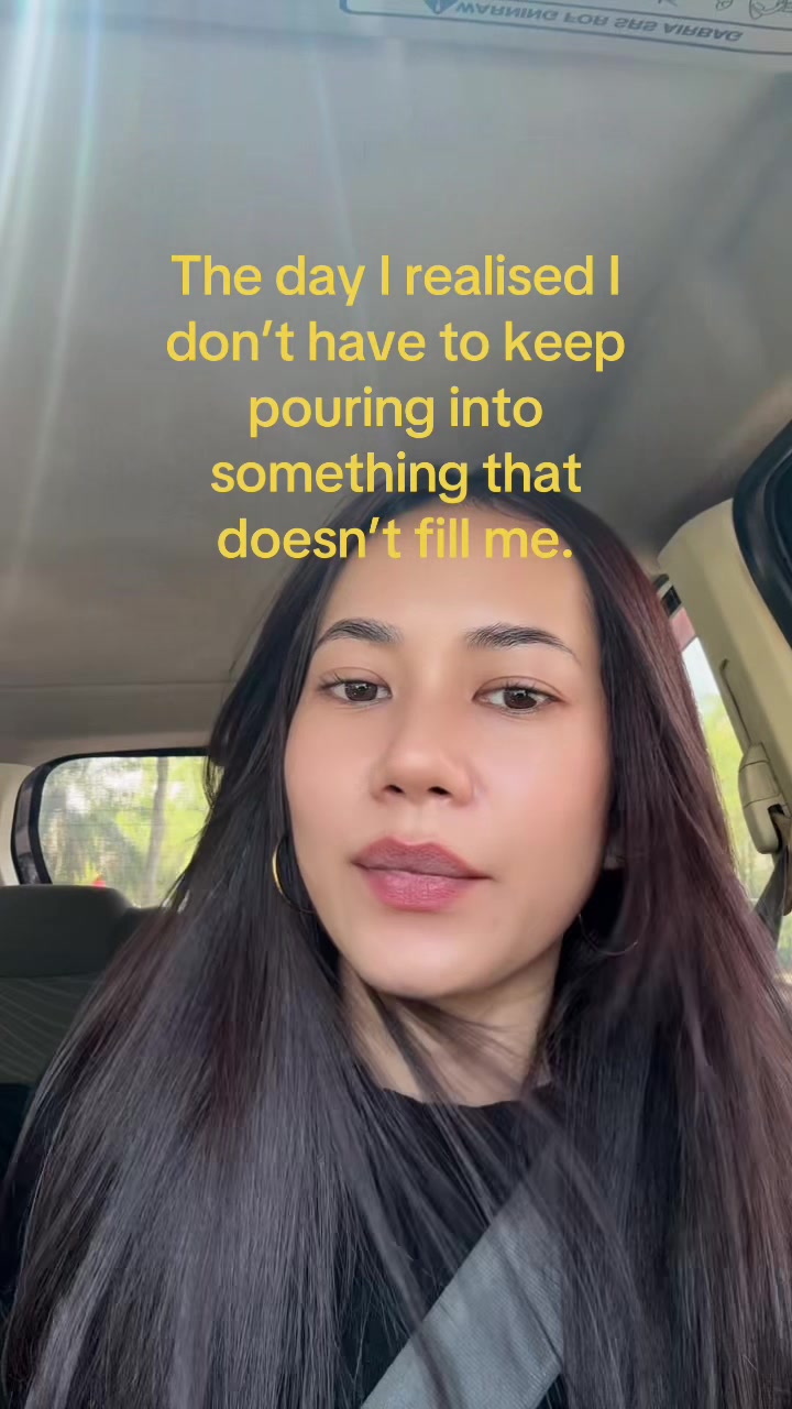 @leelaboo