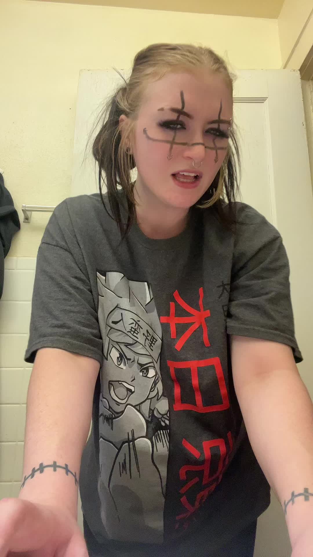 @sassyqueenkat