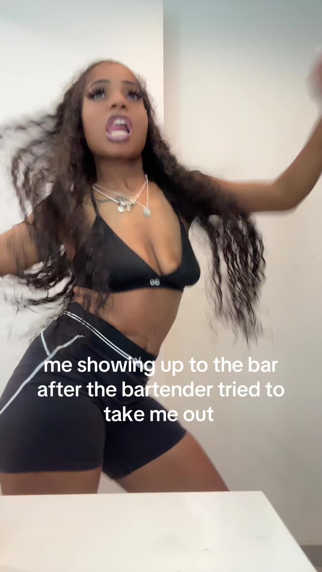 @realkyraagates