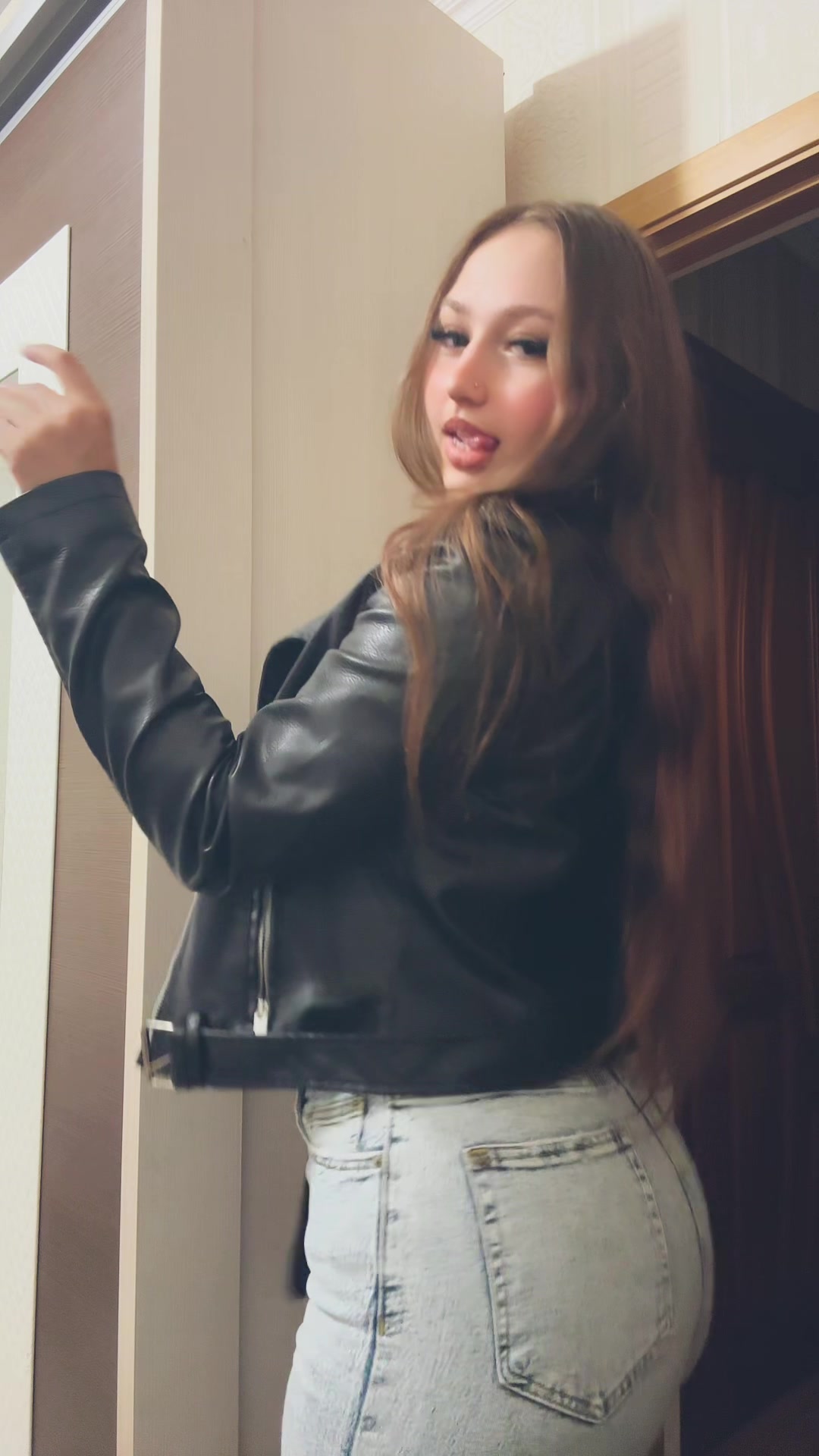 @adriana__t777