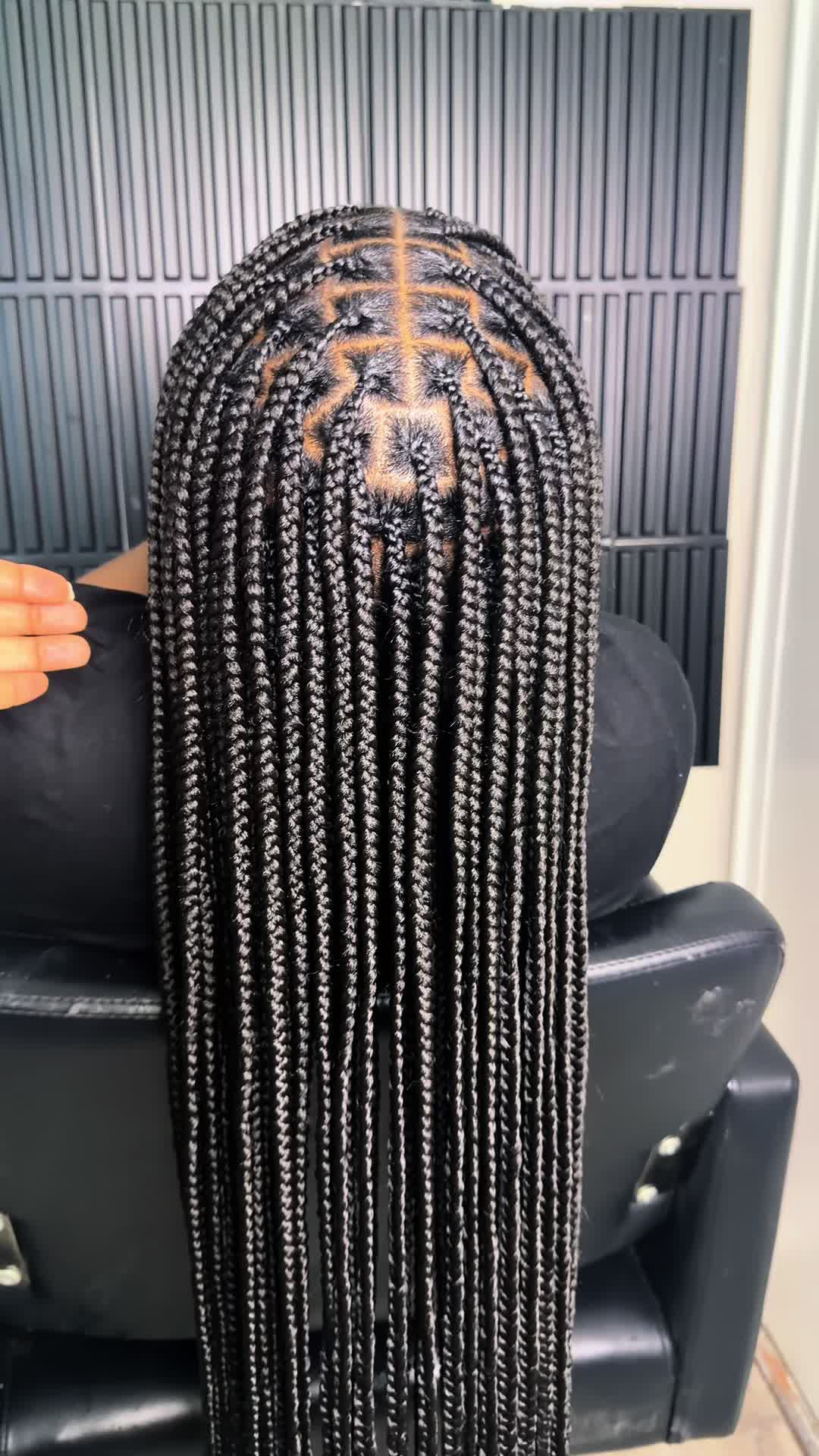 @Vanouhair-Beauty