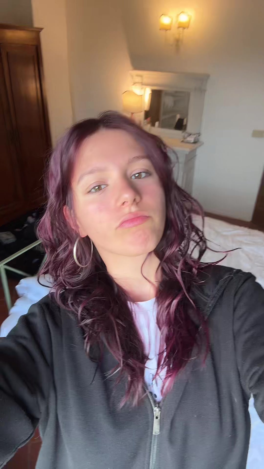 @_their.crystal.witch