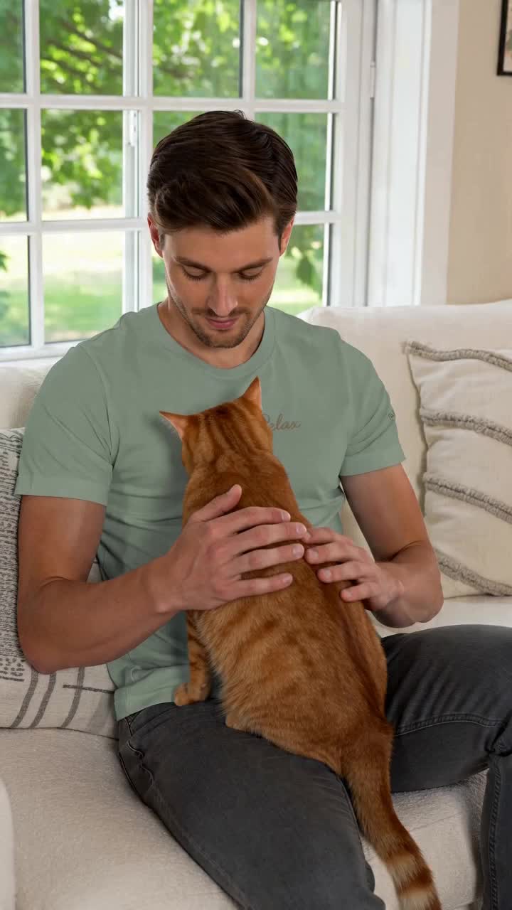 @TailsandWhiskersCo