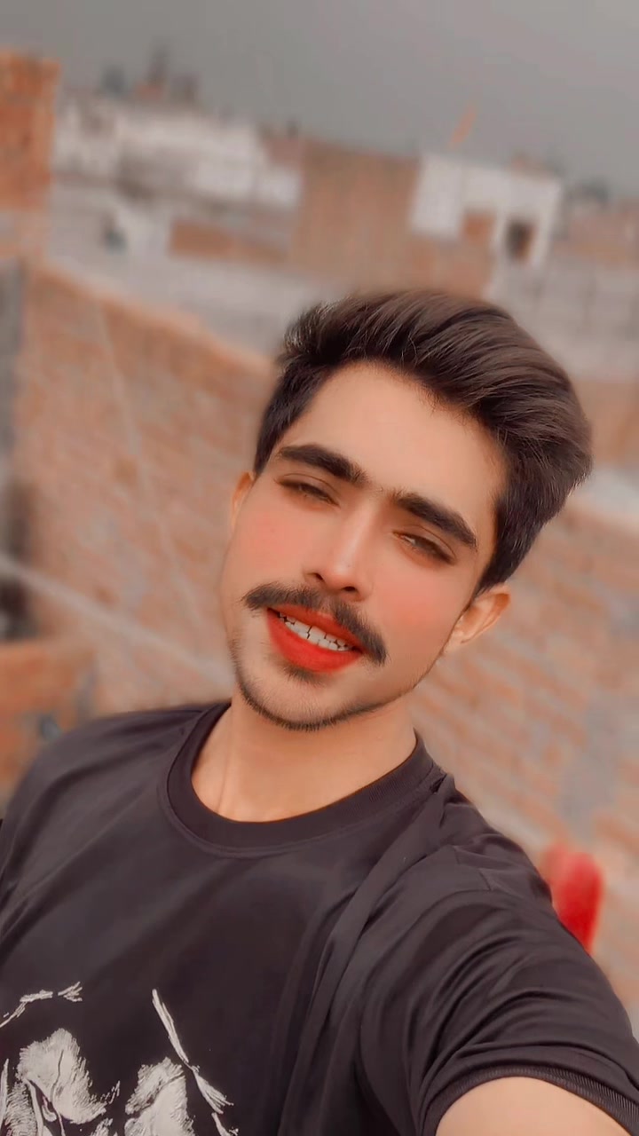 @👑 ملک بادشاہ 👑