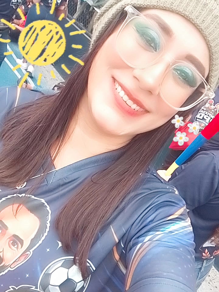 @🤓