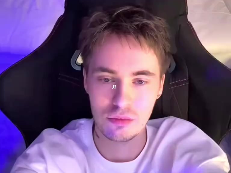 @Юлька 💘