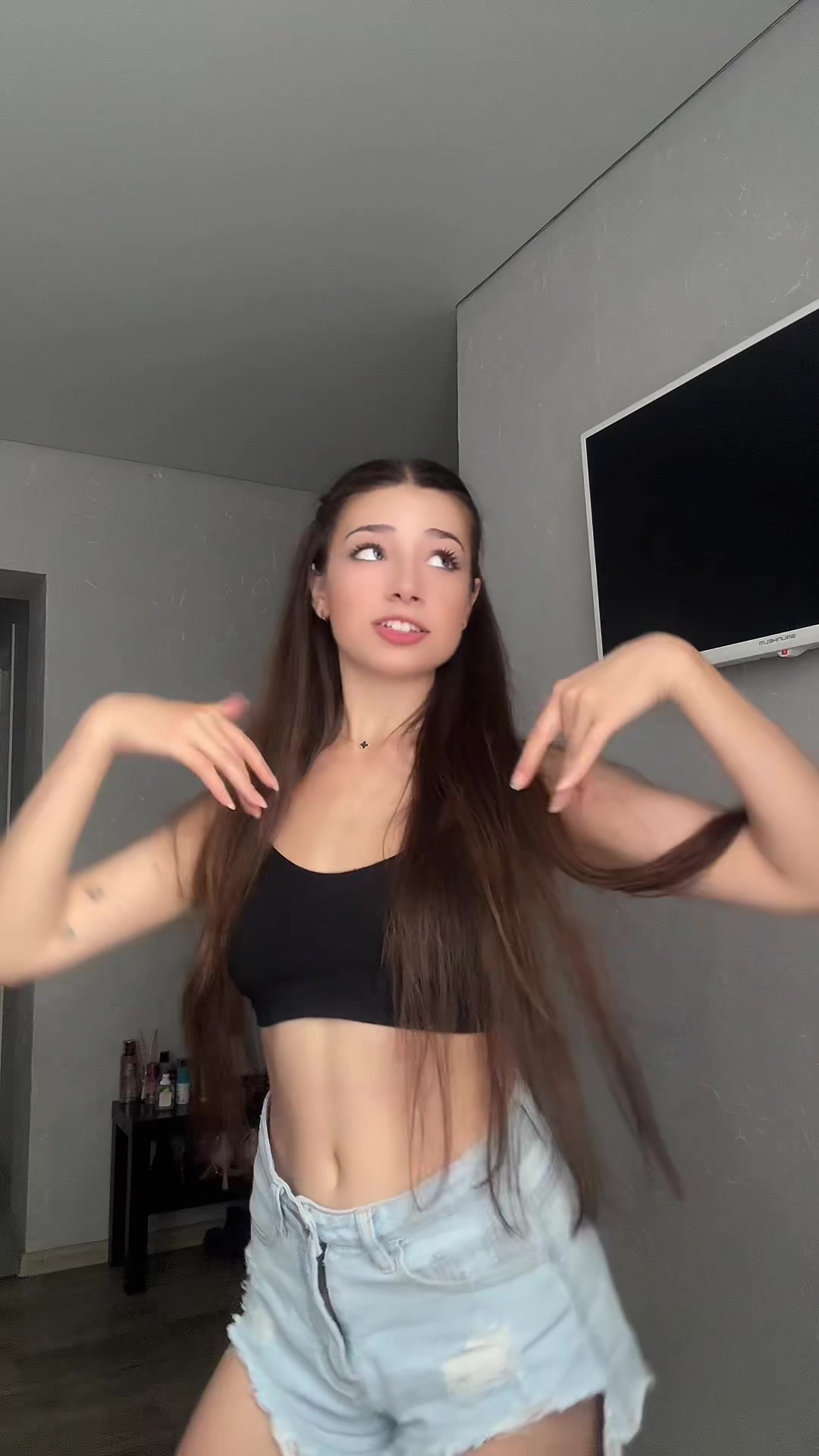 @віолетта))