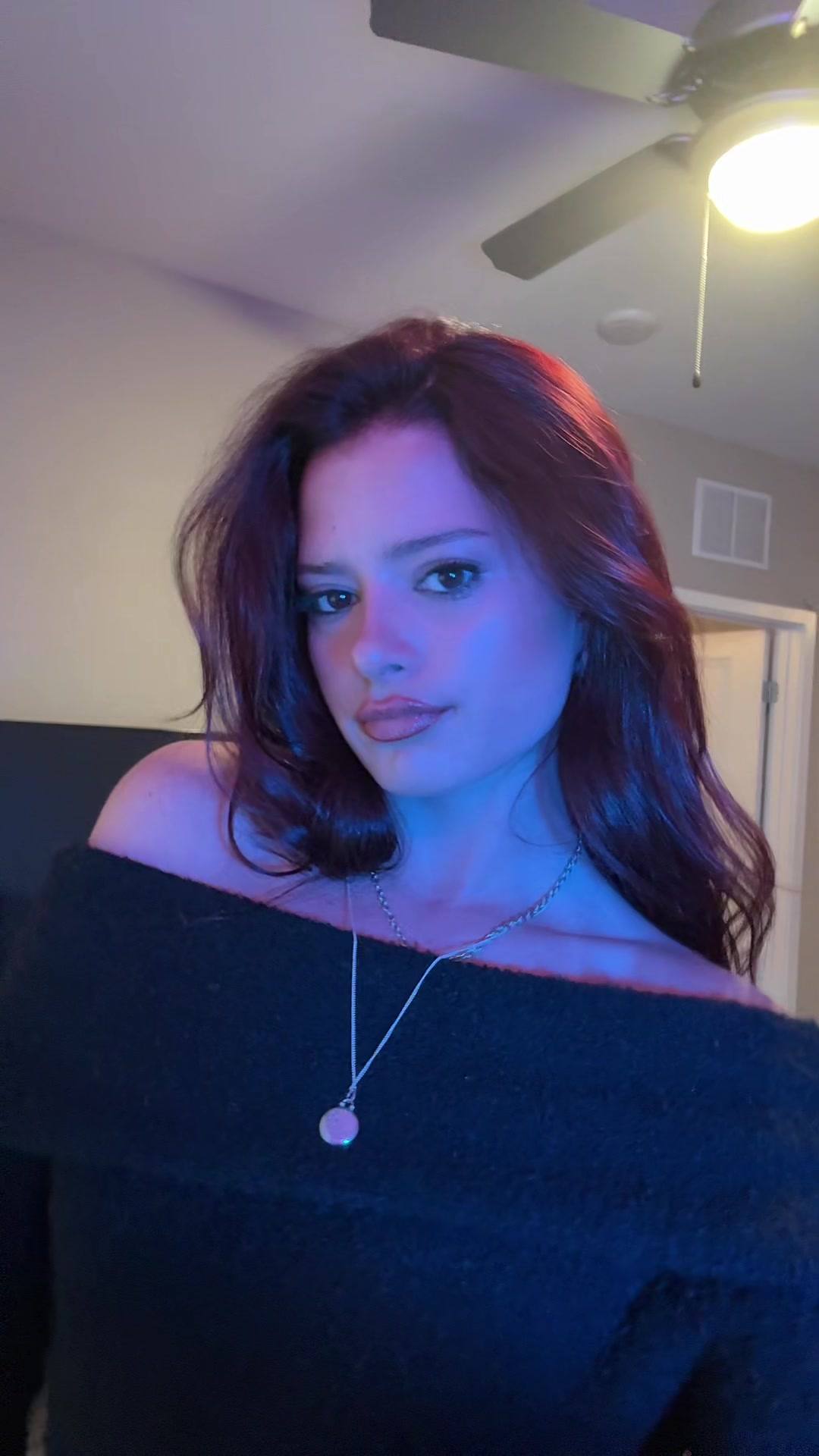 @Isabella