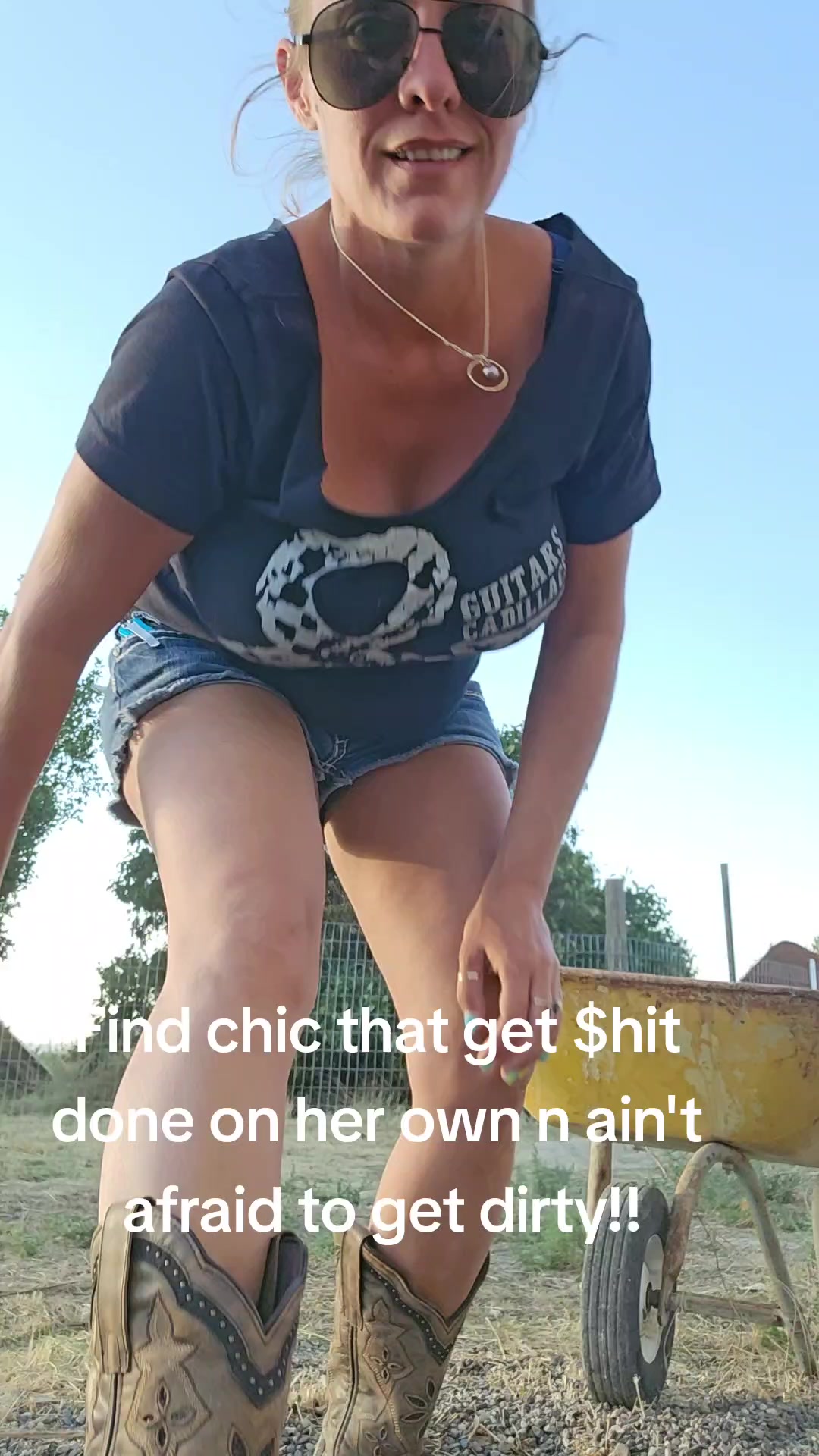@Joli