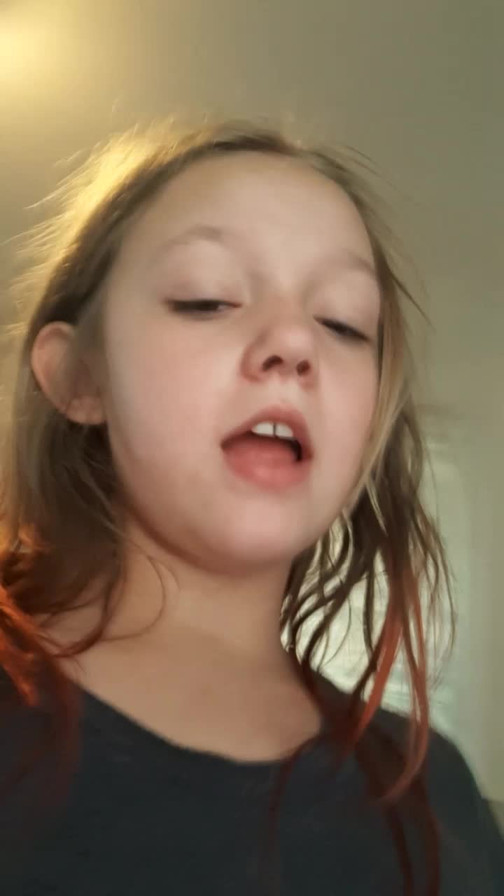 @Makensie11
