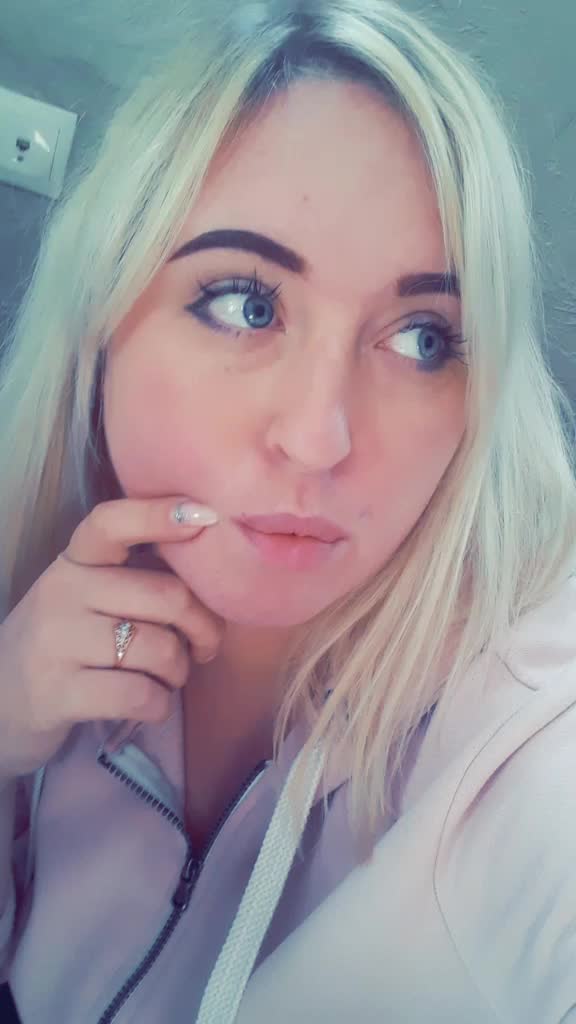 @Милая Блонди👱🏻♀️