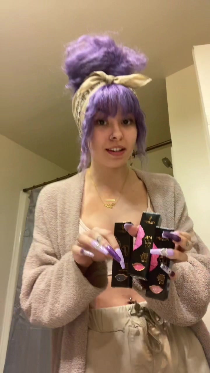 @SoSadBabie