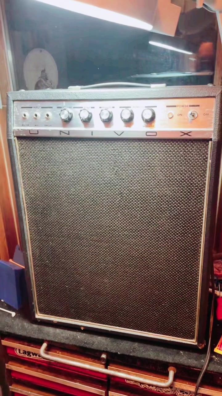 @LovelessGuitarAndAmpCo