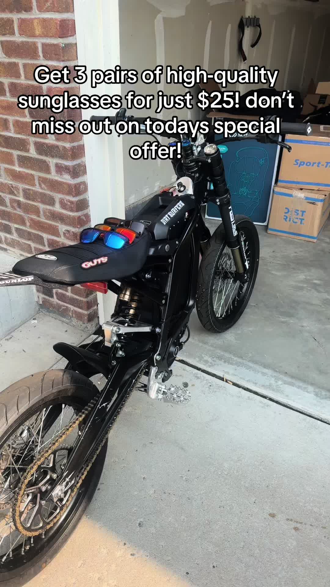 @Fine Moto Boys