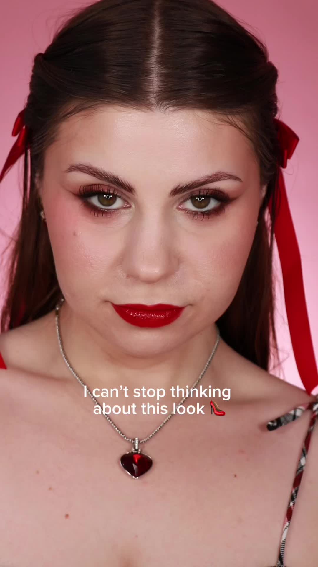 @Liana Tries Makeup