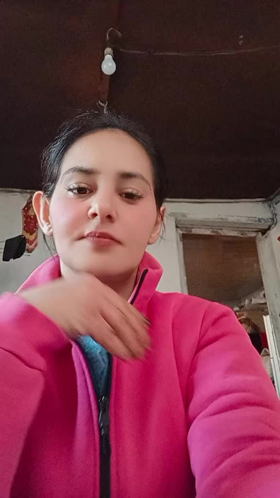 @Esma Sultan