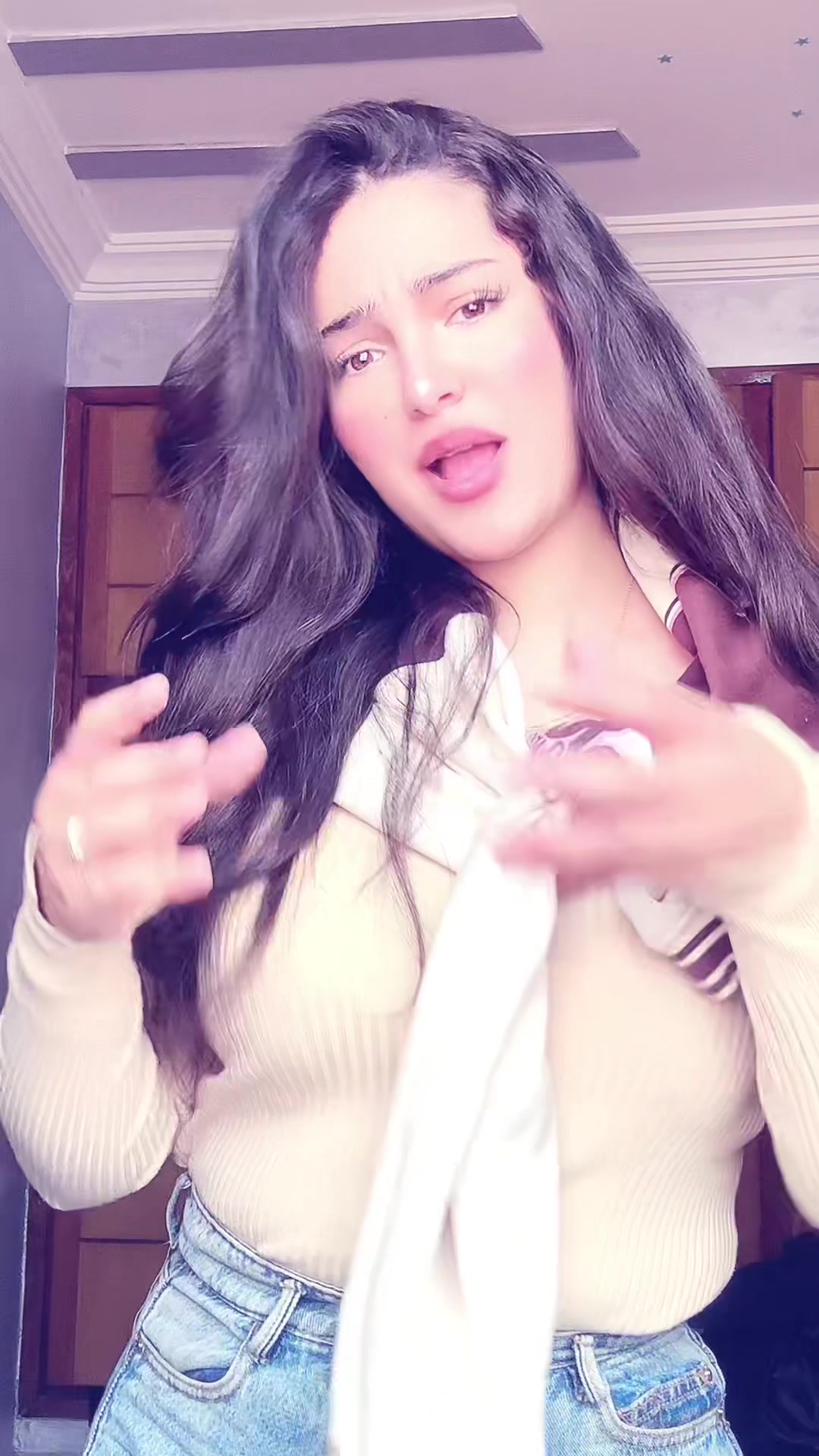 @Hajarita_ess