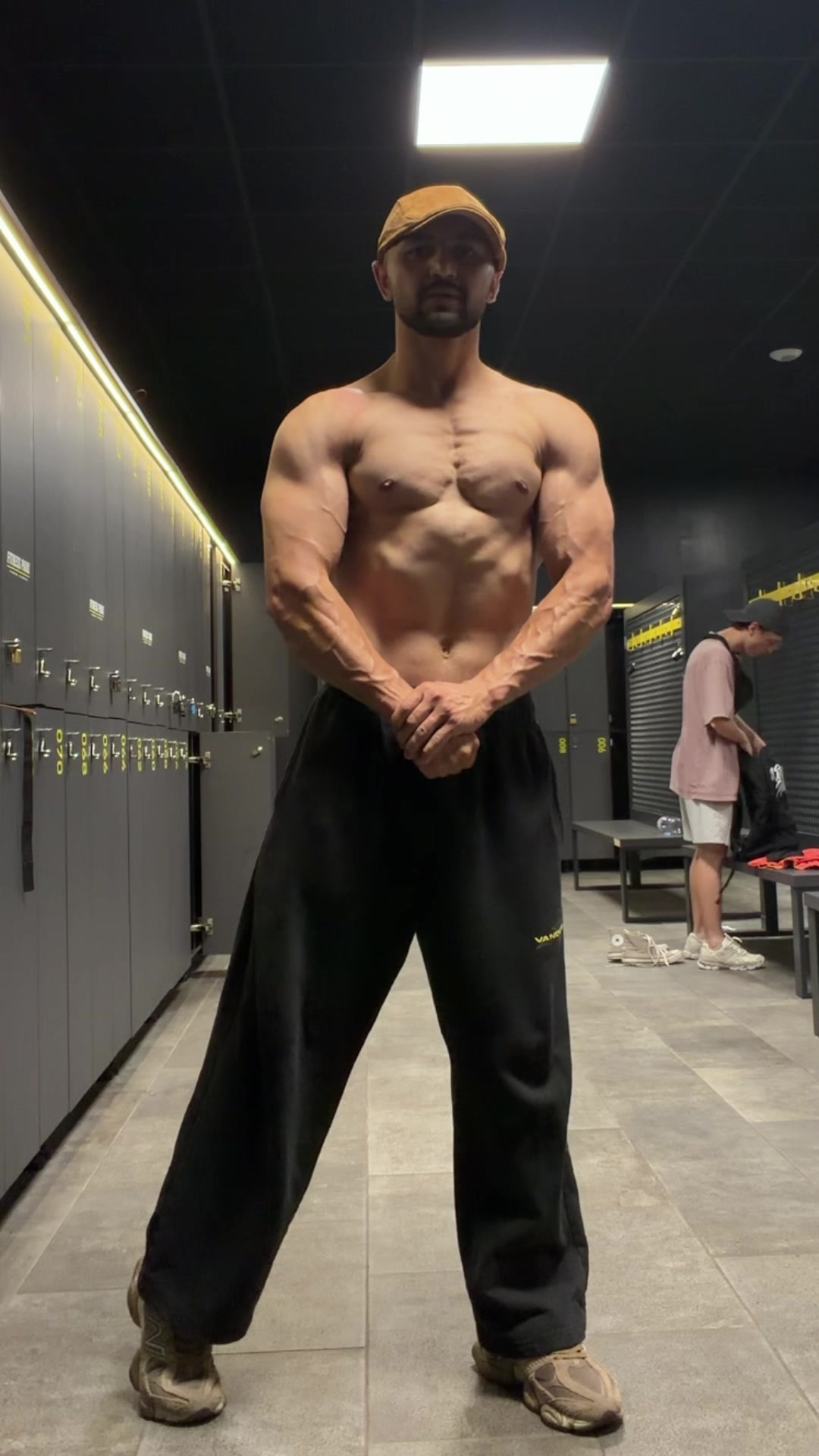@almasfit1