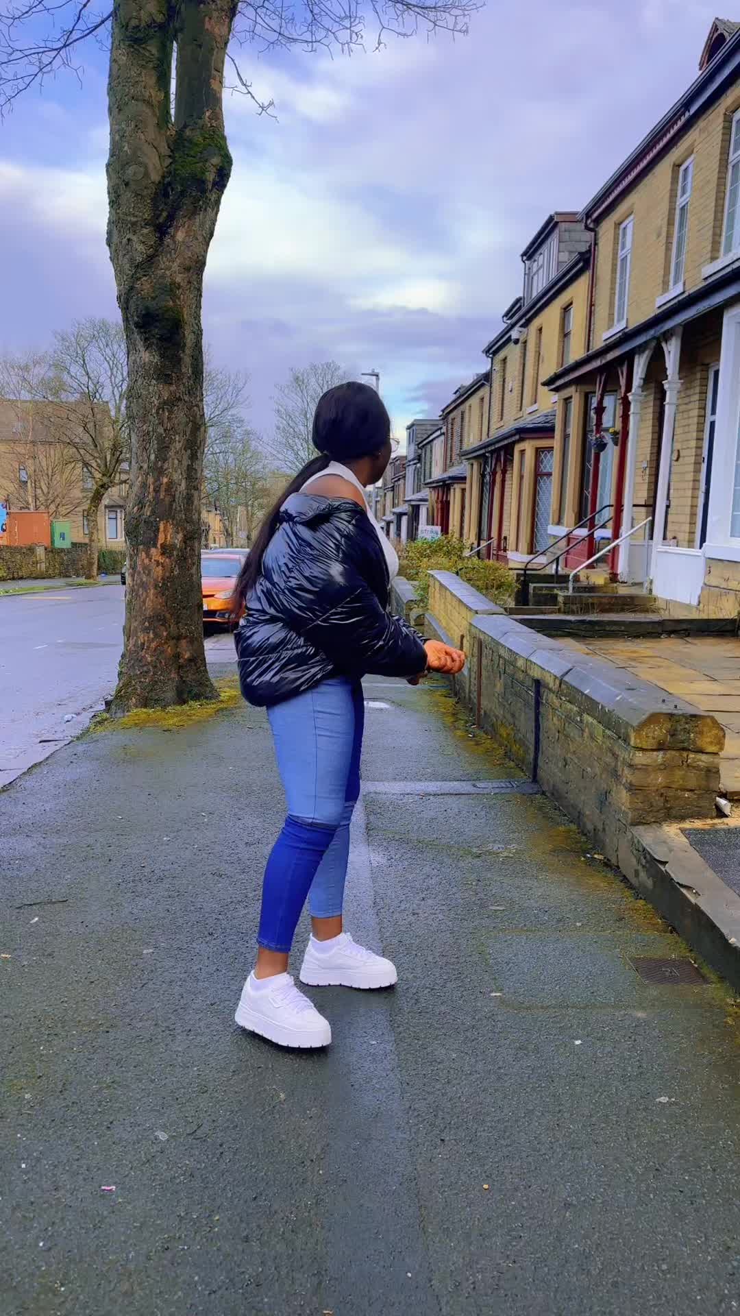 @prettyebony