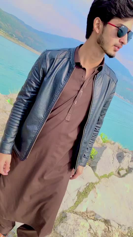 @Abubakarlawangeen