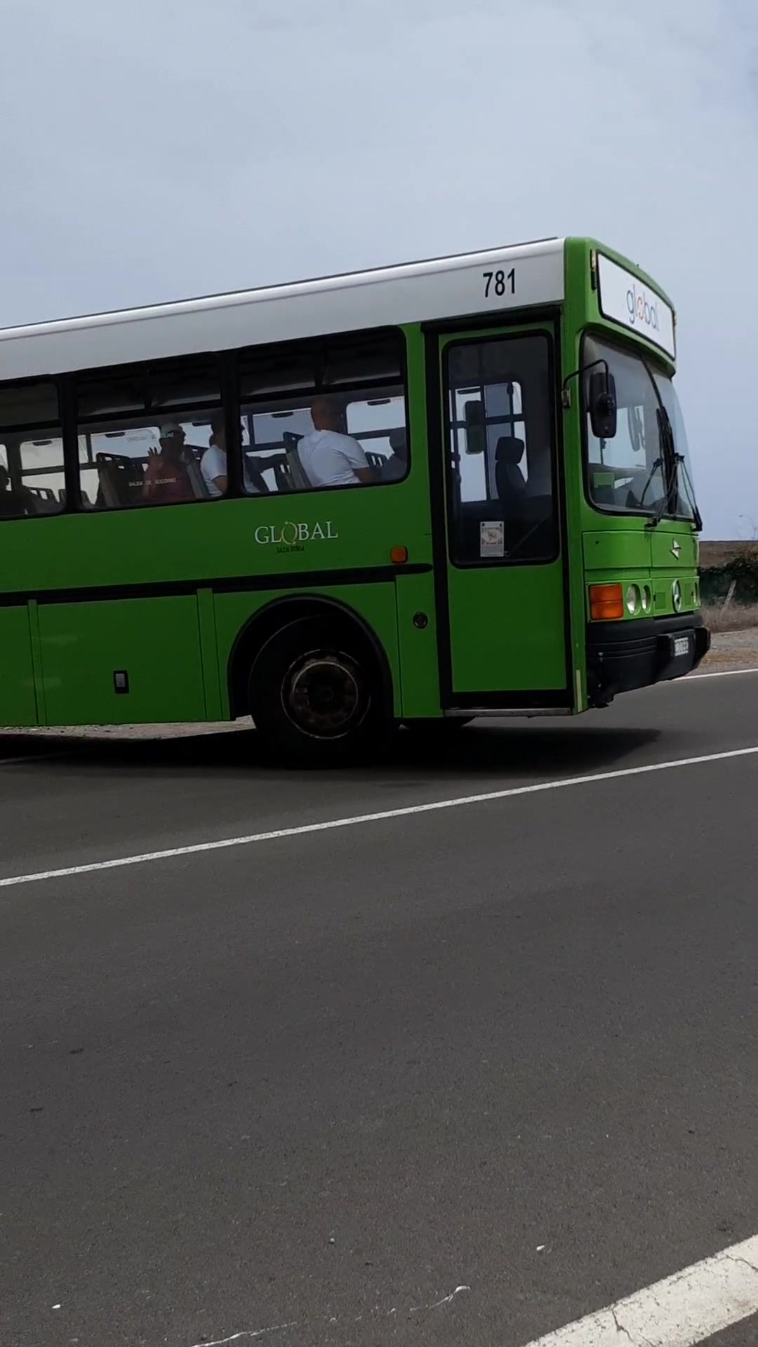 @G.buses
