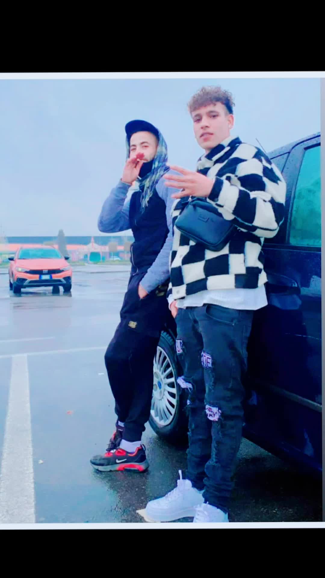 @yassoerloco 💨🙉