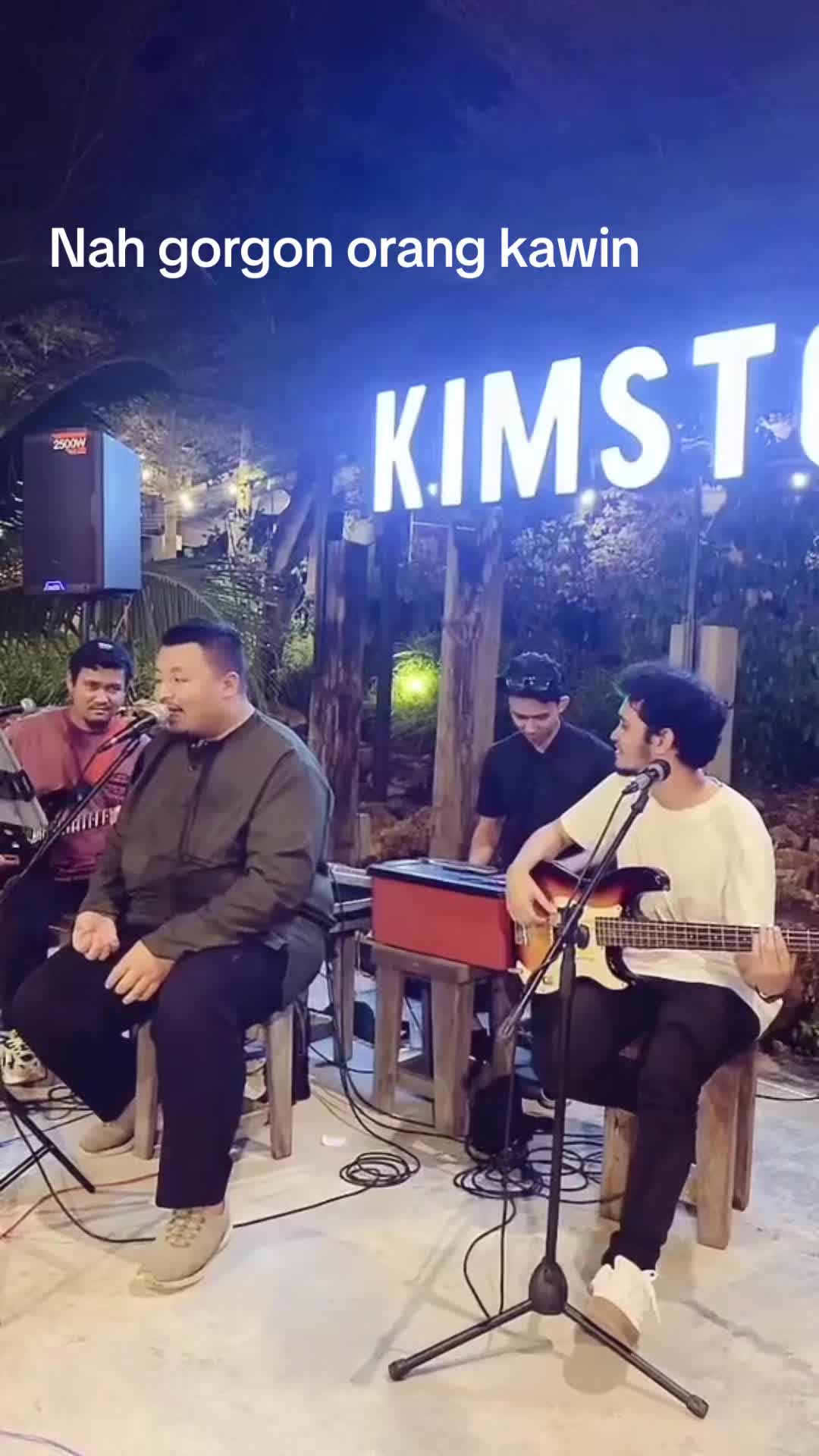 @Csebuskers