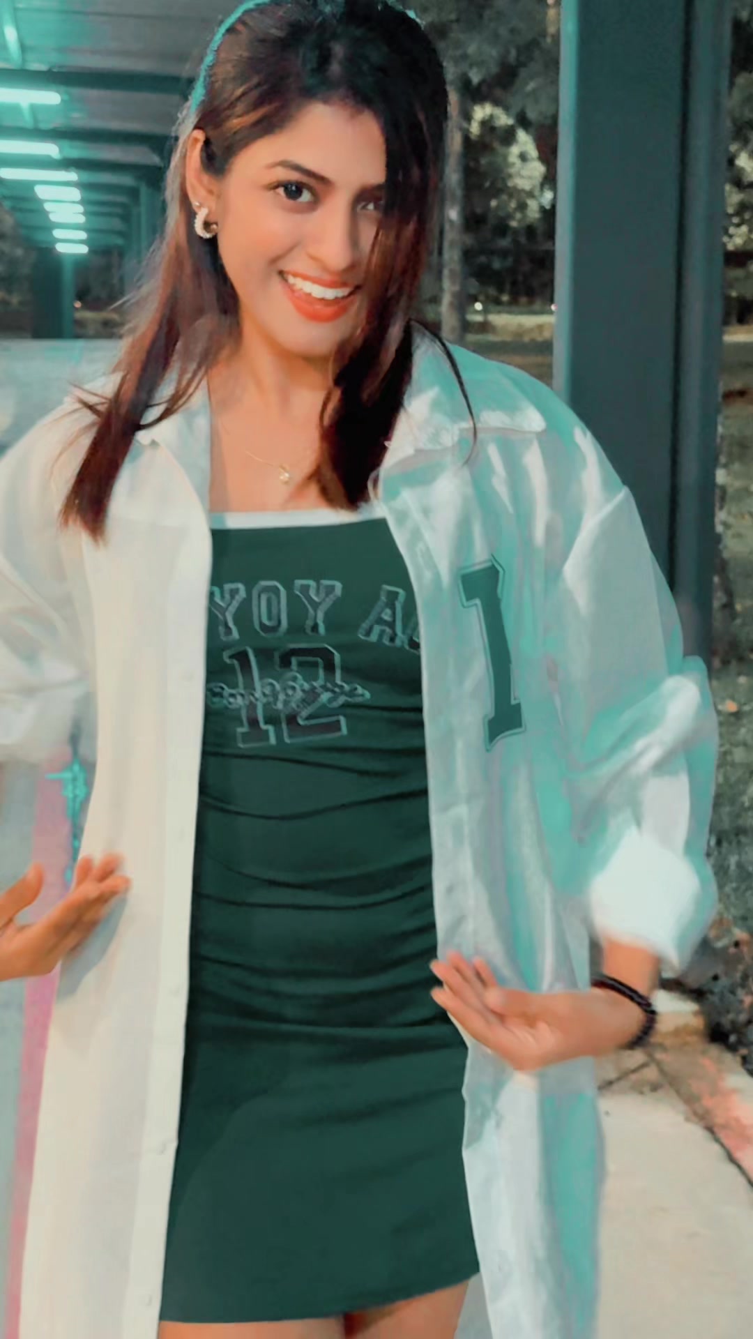 @𝐉 𝐇 𝐎 𝐓 𝐇 𝐈 👀