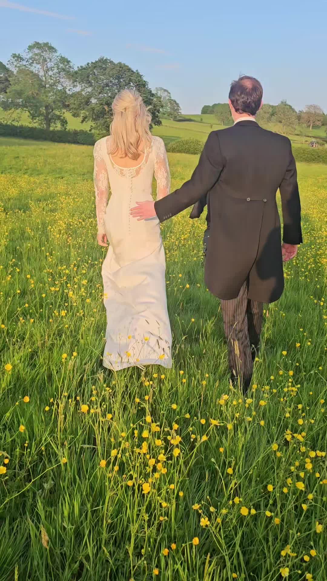 @FlutterbeeMe | Wedding Planner