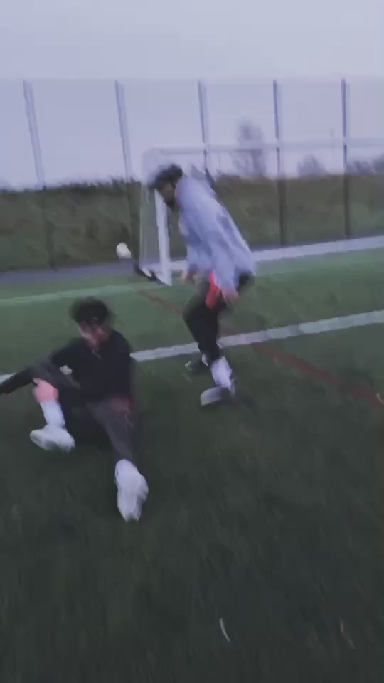 @Jonhughess