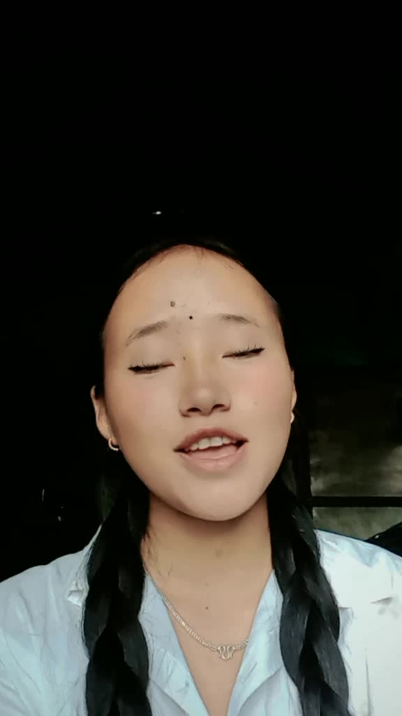 @Limbuni🐷🖤