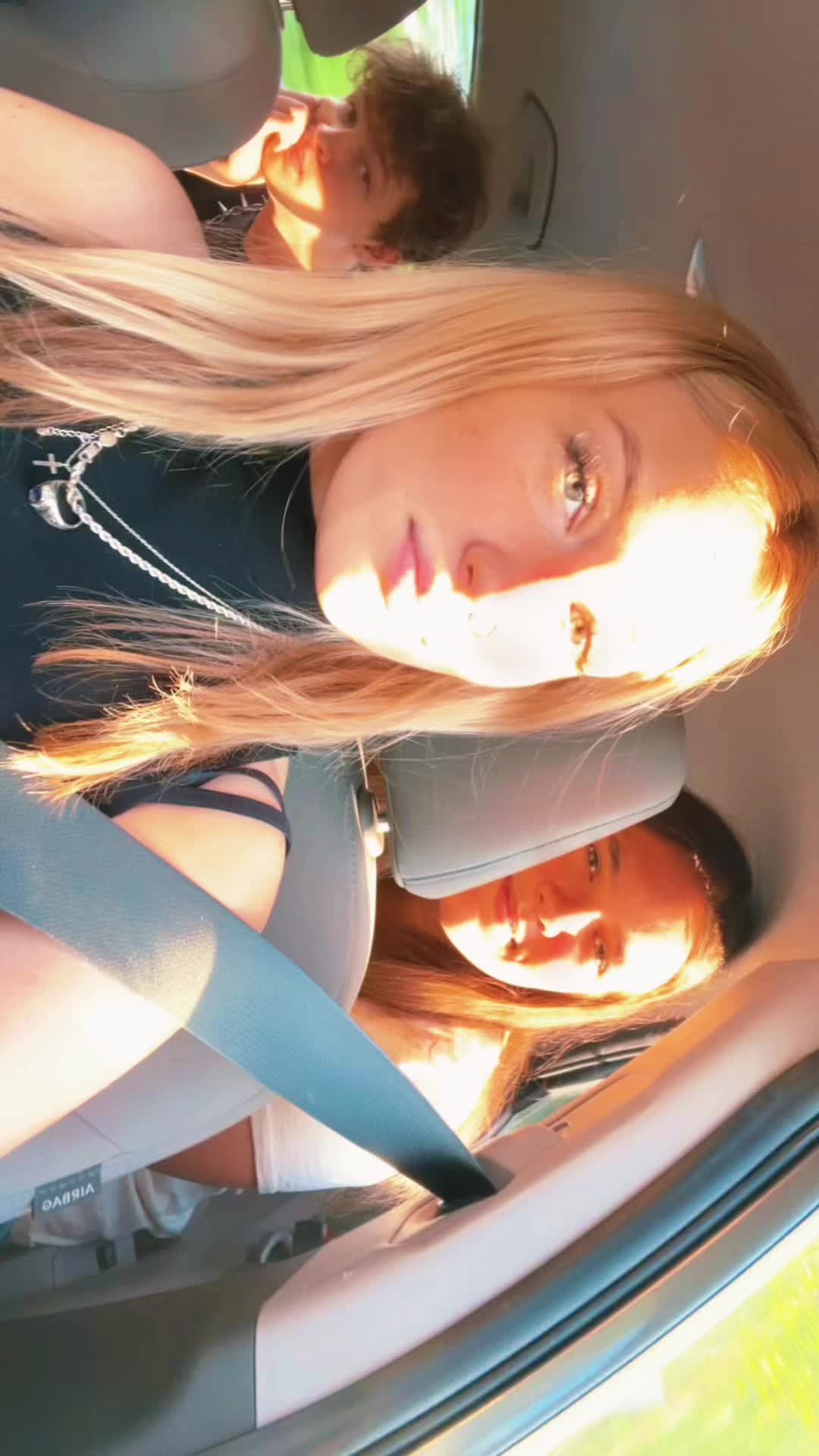 @lexi🌊🫐🥥