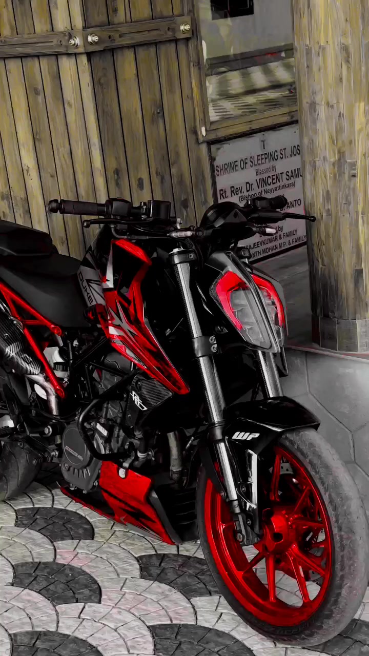 @Bikeholic