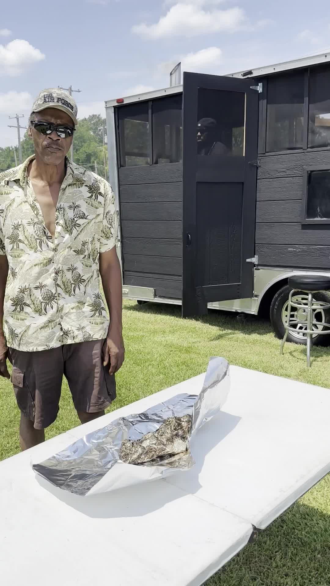 @&ldquo;MAC SMOKED TURKEYLEGS & RIBS&rdquo;