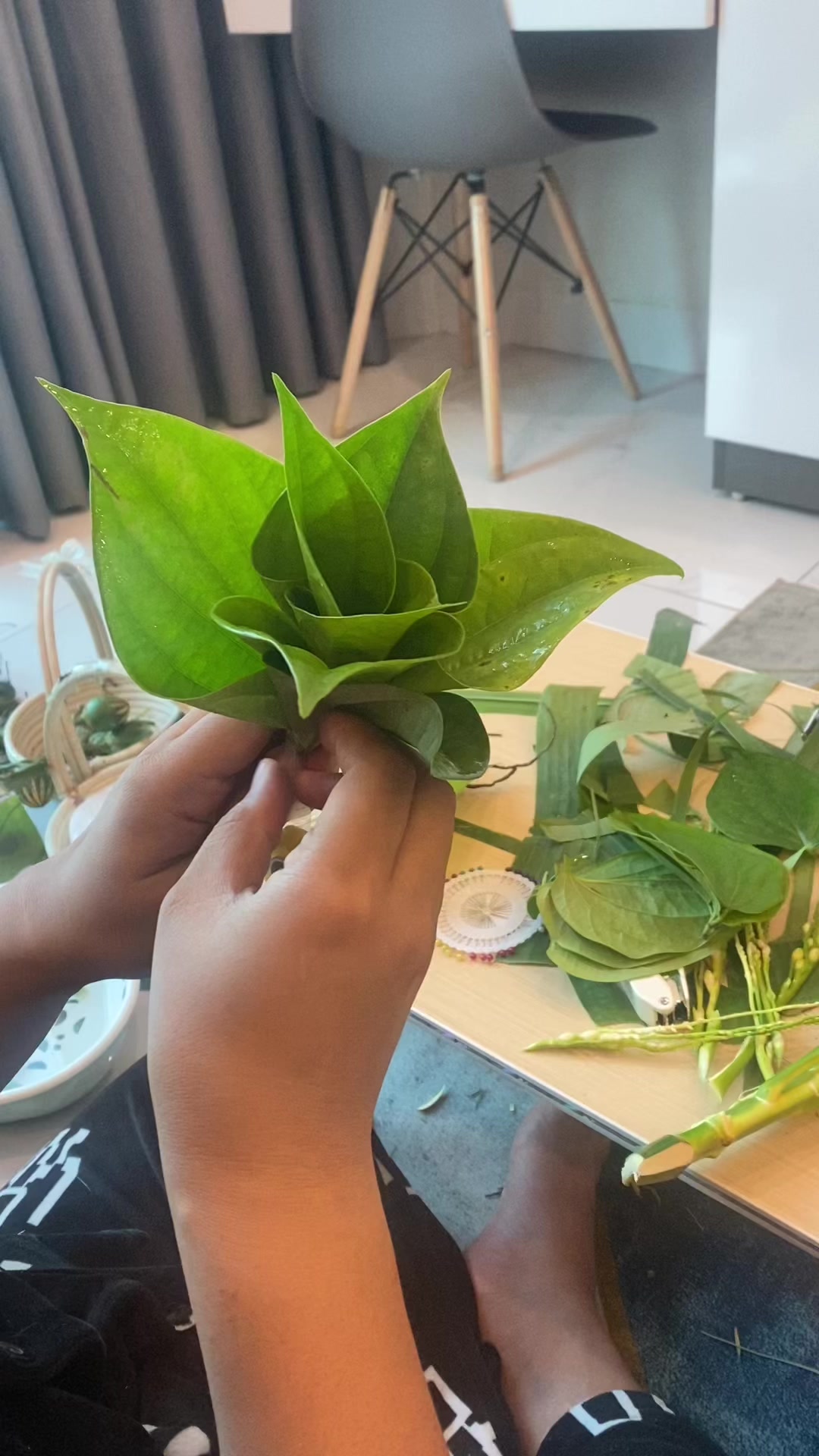 @Hiền b&ocirc;ng dạy l&agrave;m giỏ qu&agrave;
