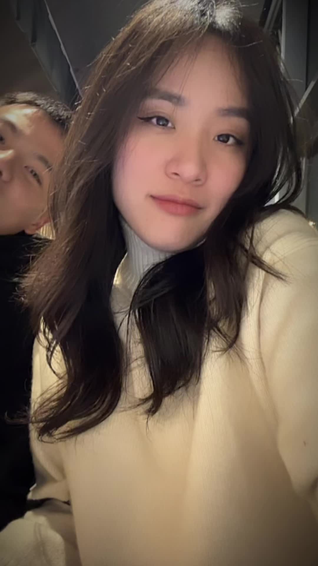 @Nguyen Thuy Dung