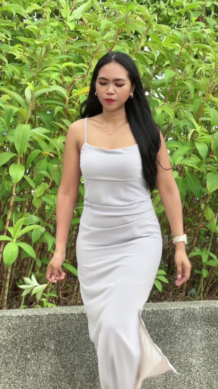 @yuni_karthika