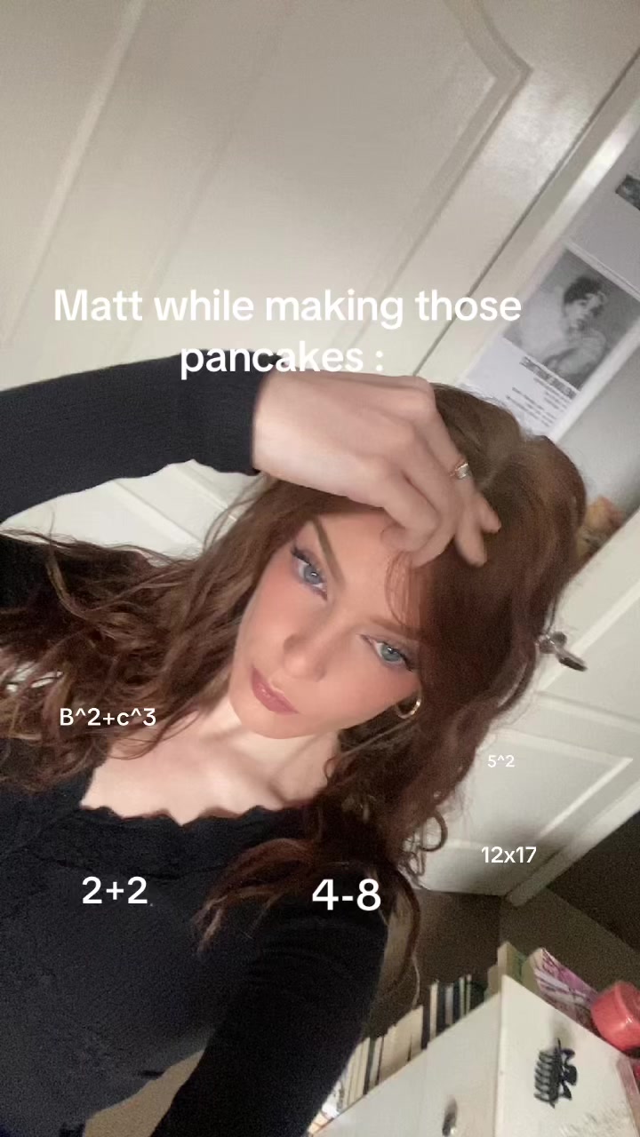 @Tia ♱ ༻¨*:·
