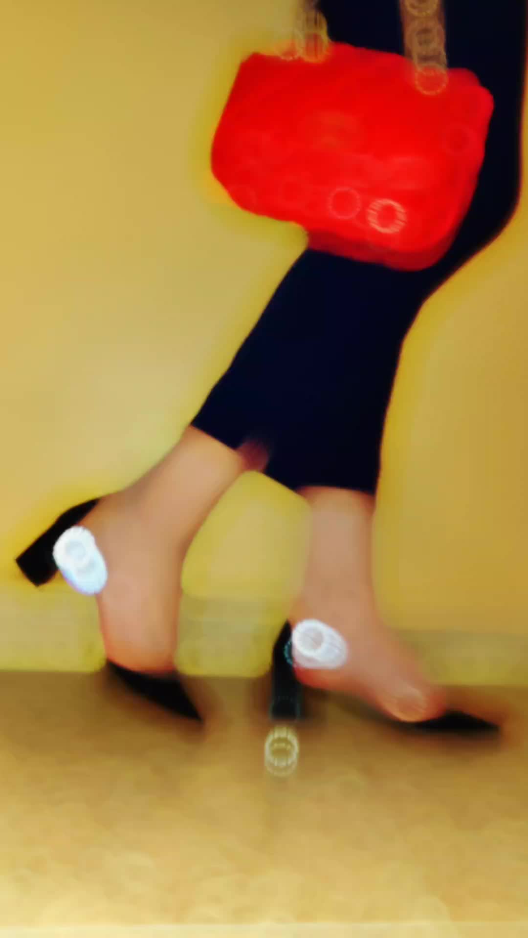 @modest.steps.shoes