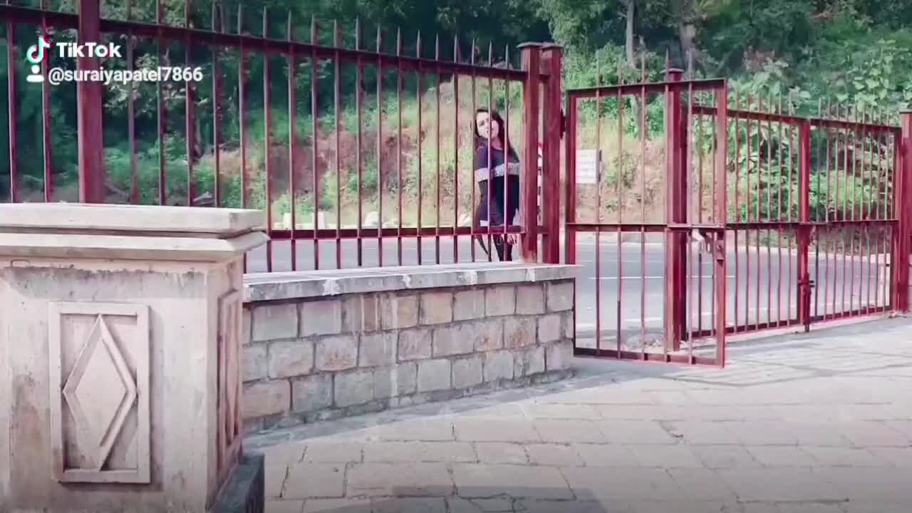 @Suraiya Vloger
