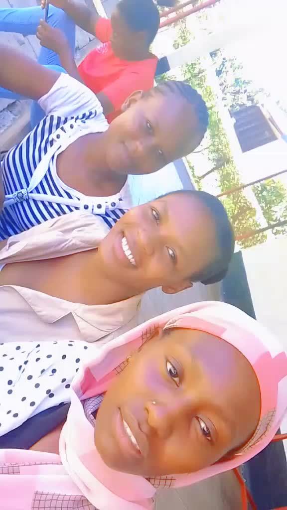 @millymangeni