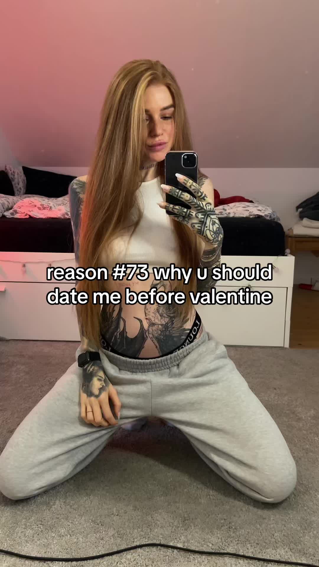 @Scarlett Fox