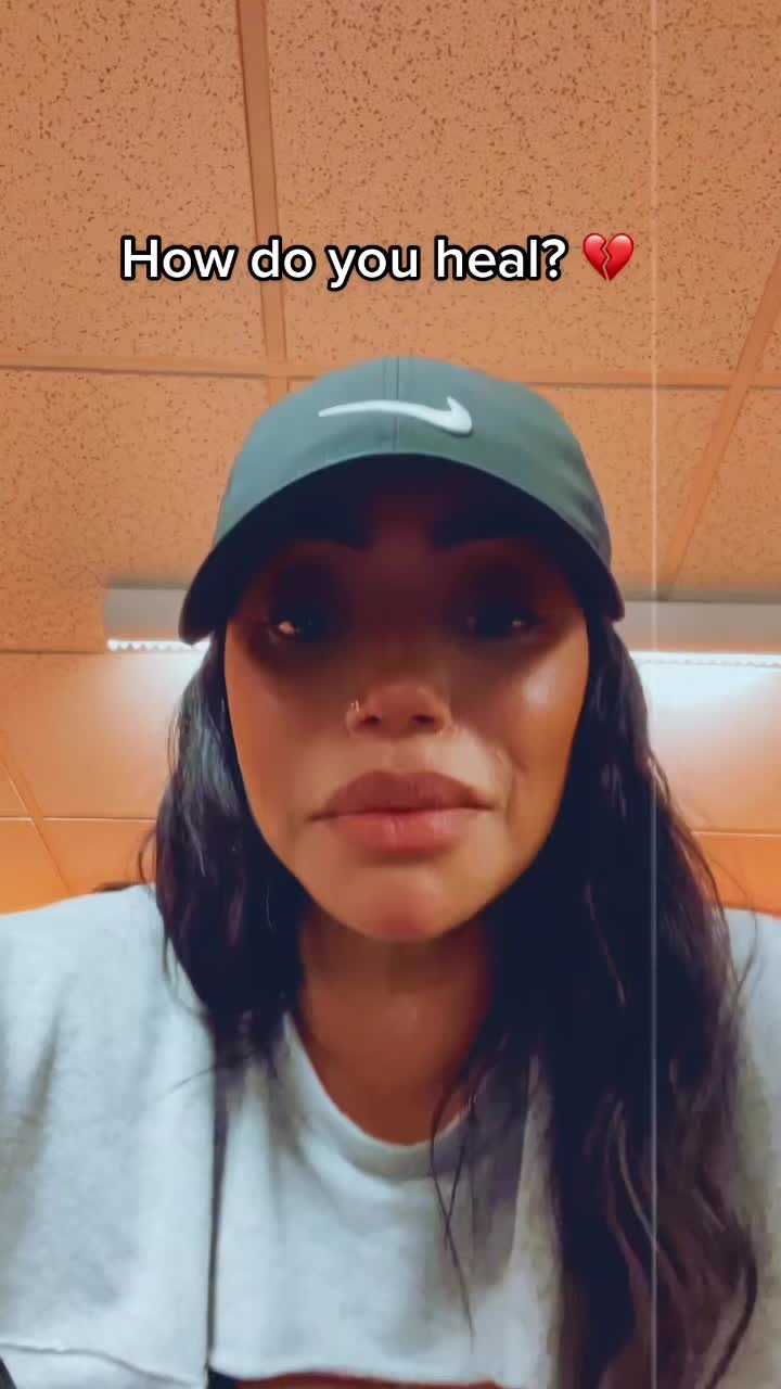 @๐queen_ayme