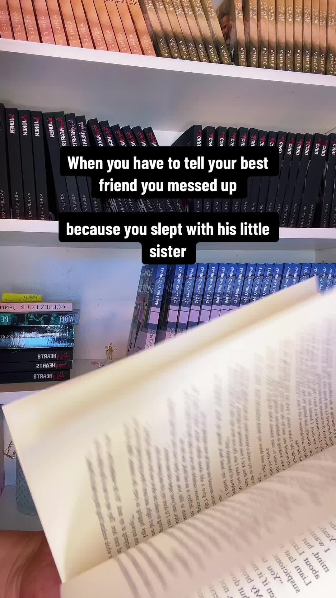 @Ashley Muñoz Reads