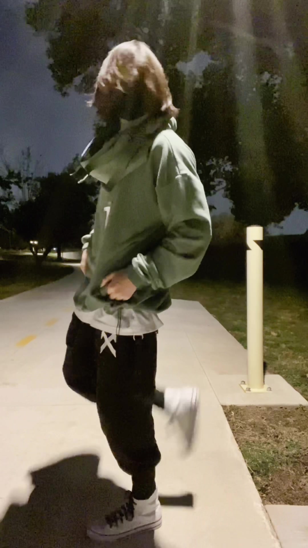 @Kiri